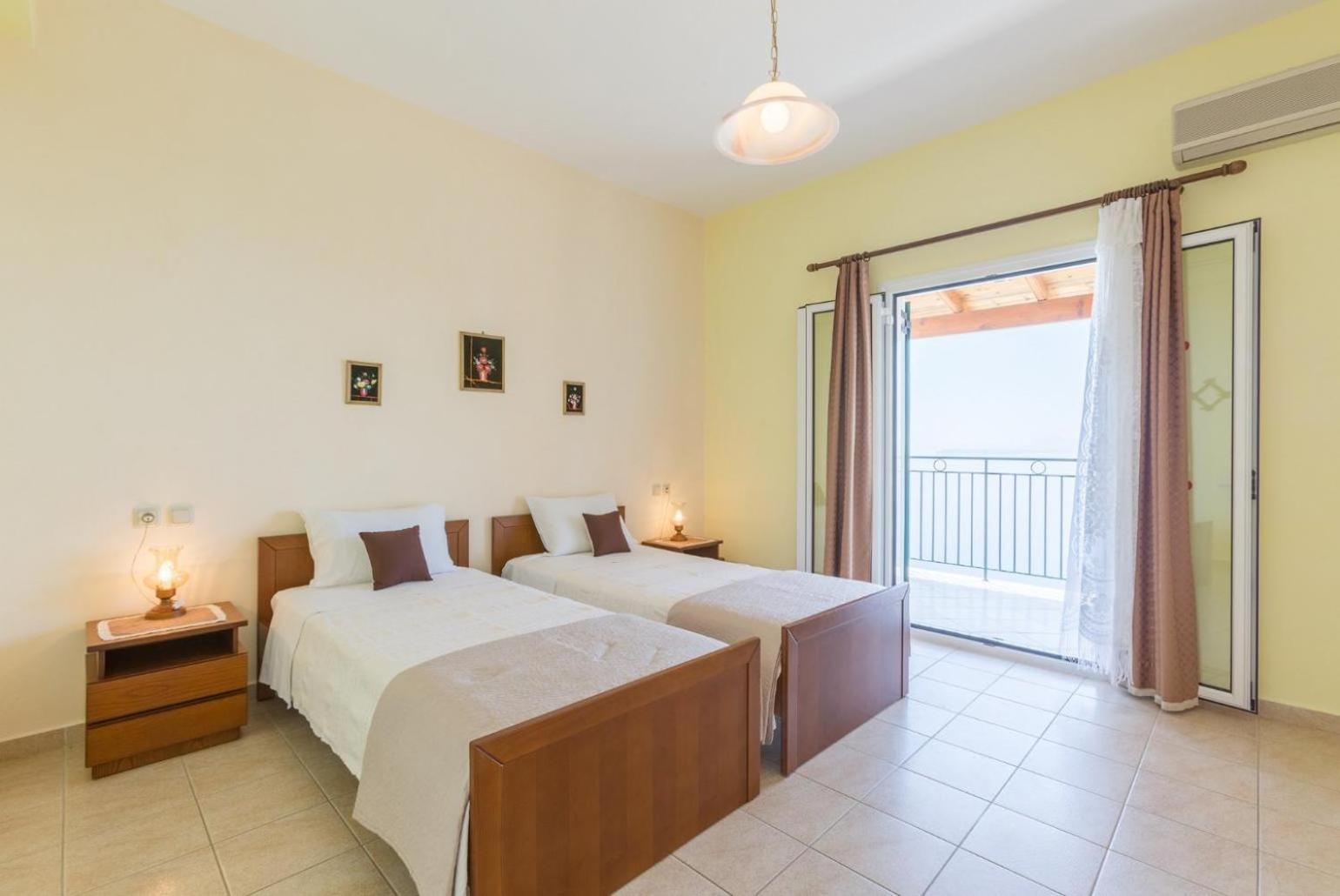 Villa Armandos Katavolos Luaran gambar